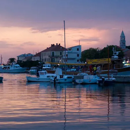 Holiday Comfort Plus.14 Nyaraló Biograd na Moru